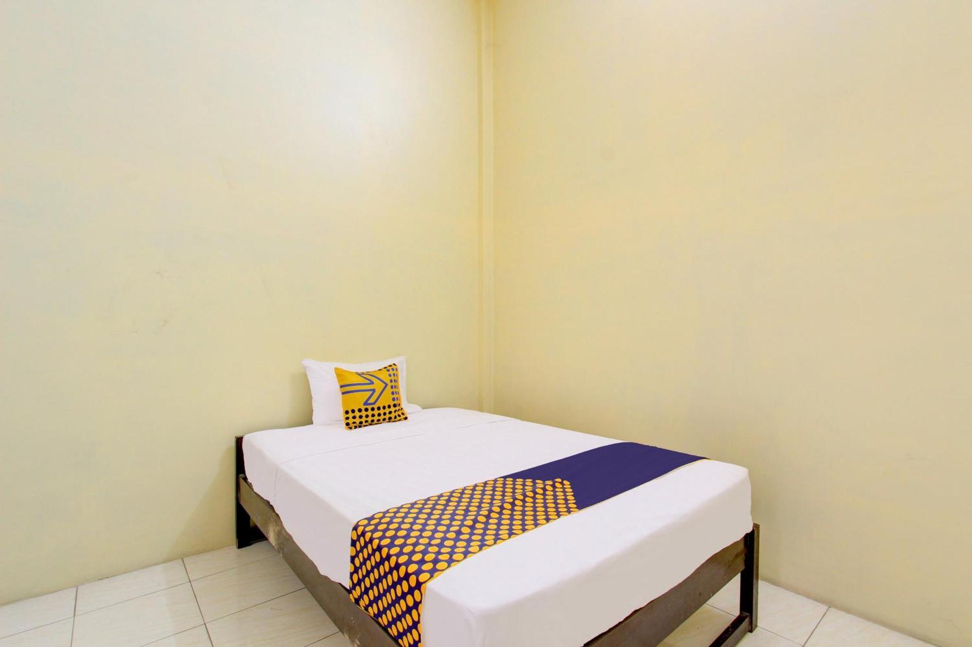 Spot On 93245 Guest House Mulia Dua Syariah Klaten Dış mekan fotoğraf